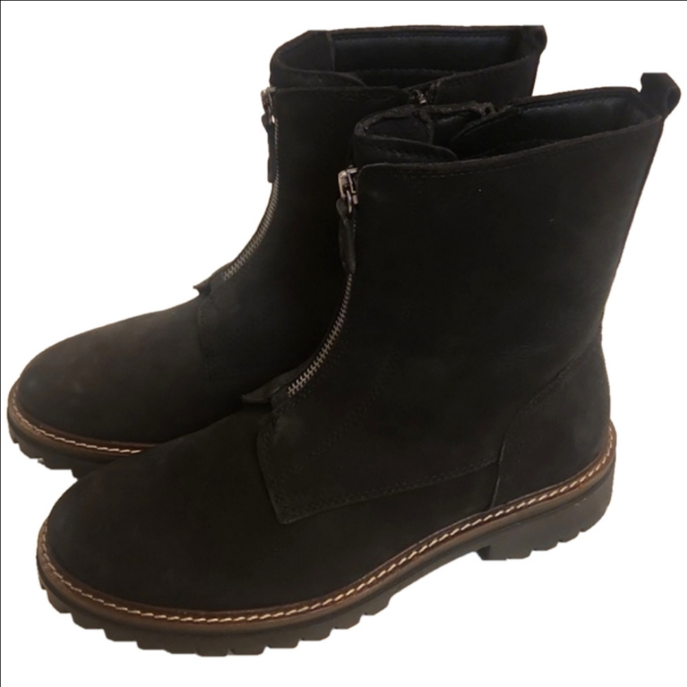 NWOT Womens Alberto Torresi black leather zipper boot size 9.